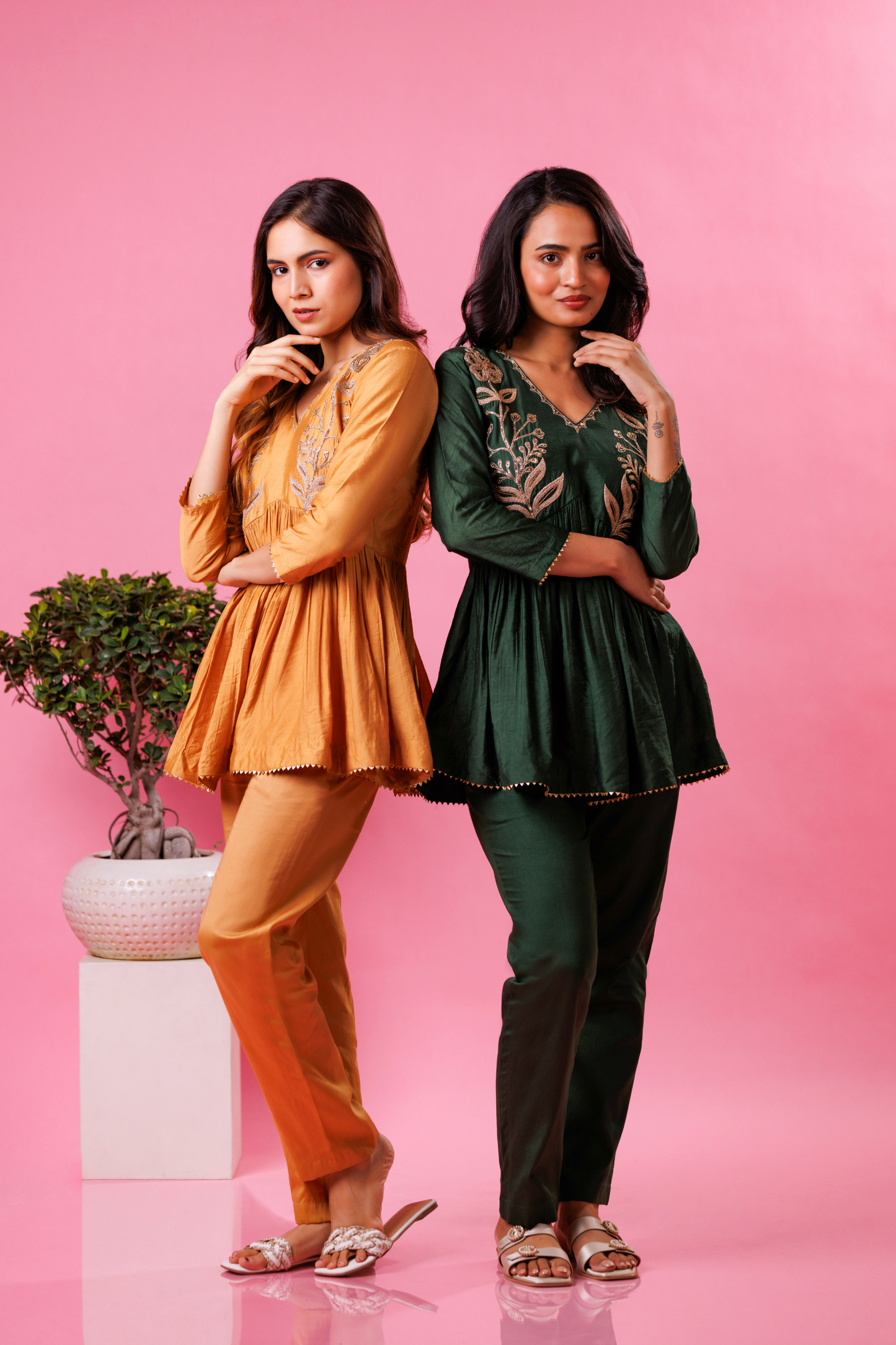 Tarini Set