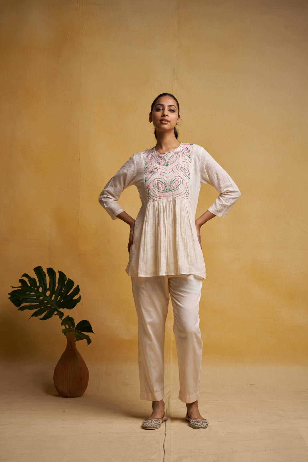 Ivory Vine Set