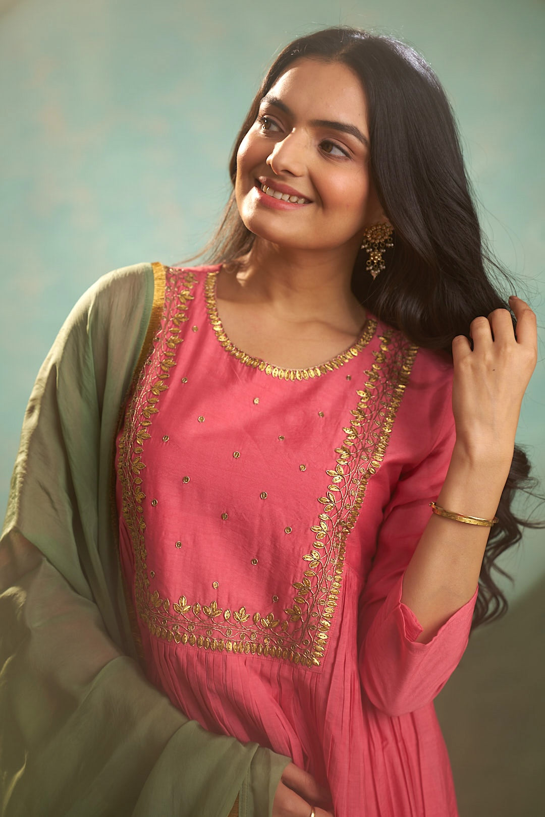 Coral Pink Choga with Lotus Embroidery Kurta Set with Green Dupatta (Set of 3)