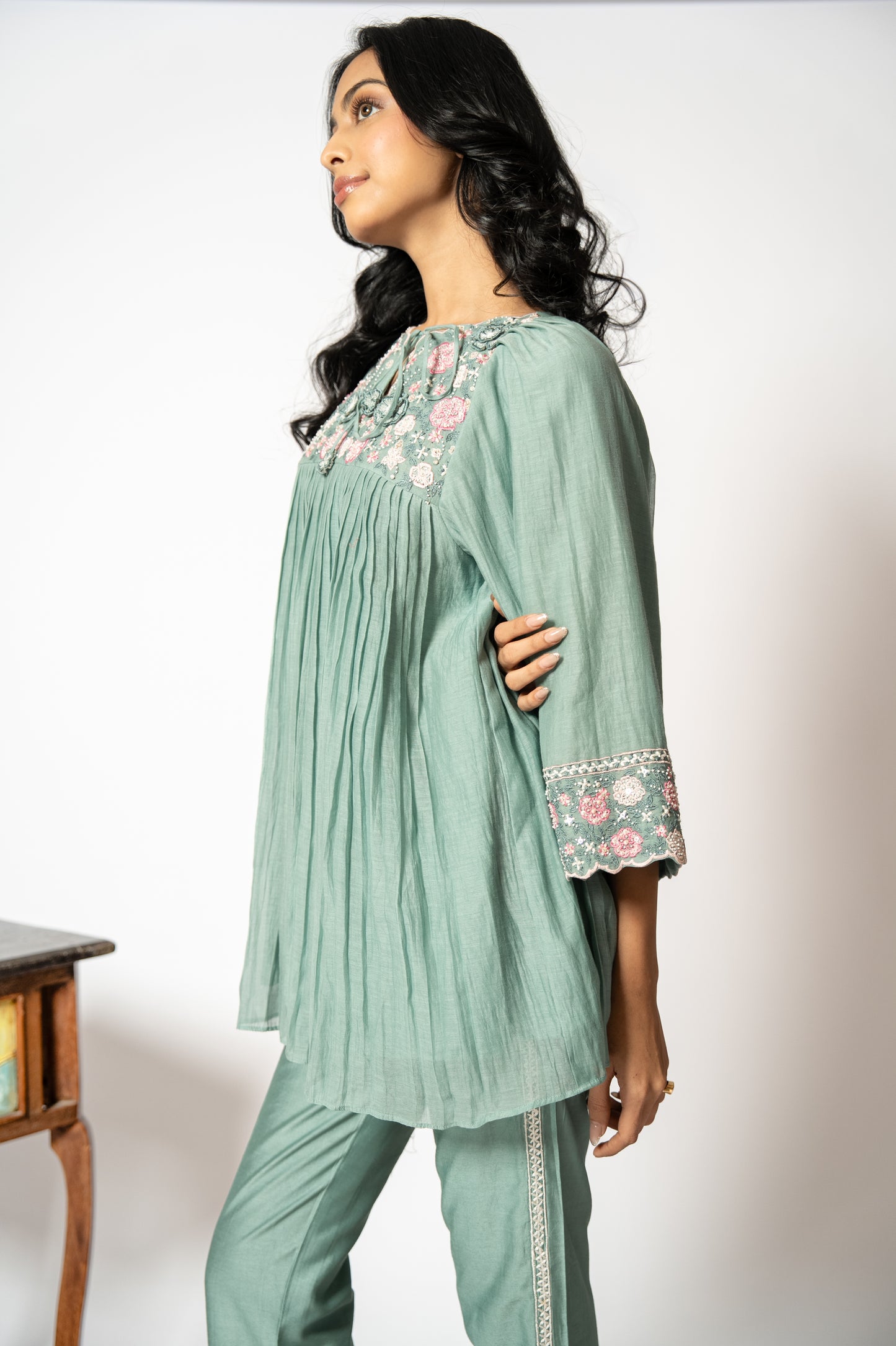 Neerini Set