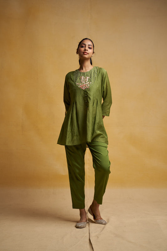 green embroidered co-ord kurta set