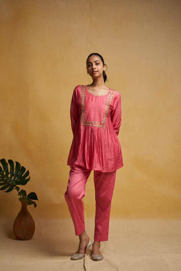 Coral Pink Lotus Set