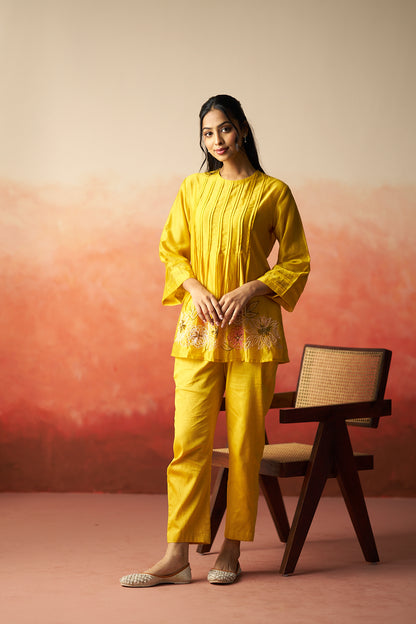 embroidered kurta set